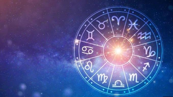 Ramalan Horoskop Minggu, 16 April 2023: Cancer Harus Berani Dan Sagitarius Perlu Mengendalikan Emosinya.